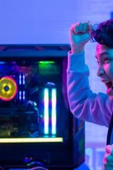 Mastering-Game-Performance-How-an-Uninterrupted-Internet-Connection-Transforms-Your-Gaming-Interface