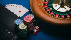 chips-and-cards-upsplash-Adart