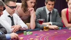 final-table-poker-contestants-at-wpt